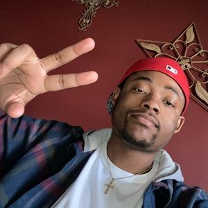 Meet your Posher, Cj